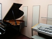 グランドピアノのお部屋もあります