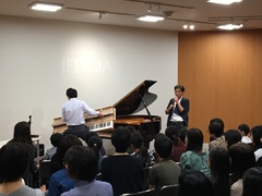 斎藤守也(from レ・フレール)“さいとうもりやの”ピアノってどんな楽器？行いました ♪【イベントレポート】（その1）