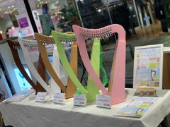 クリスハープ展示中♪（その2）