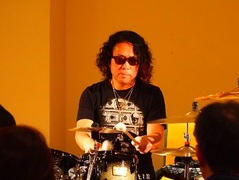 Toshi Nagai ドラムクリニック【イベントレポート】（その1）