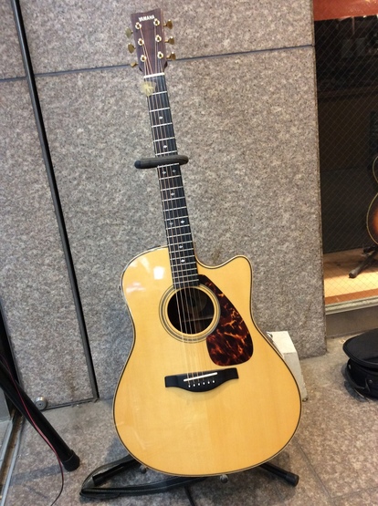 須澤紀信さん愛用ギター