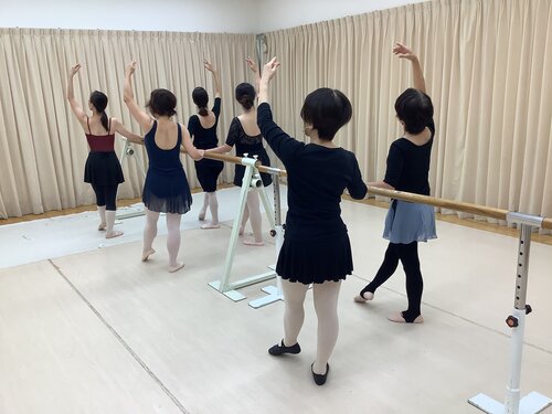 大津京大人バレエ2.jpeg